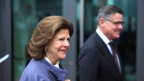 Ministerpräsident Rhein und Königin Silvia von Schweden eröffnen erstes „Childhood-Haus“ in Hessen Ministerpräsident Rhein und Königin Silvia von Schweden eröffnen erstes „Childhood-Haus“ in Hessen