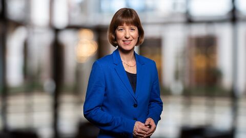 Sozial- und Jugendministerin Heike Hofmann