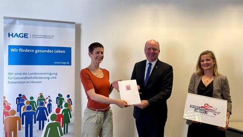 v.l.n.r.: Dr. Katharina Böhm, Geschäftsführerin der HAGE e.V., Europastaatssekretär Uwe Becker, Béatrice Frank  v.l.n.r.: Dr. Katharina Böhm, Geschäftsführerin der HAGE e.V., Europastaatssekretär Uwe Becker, Béatrice Frank